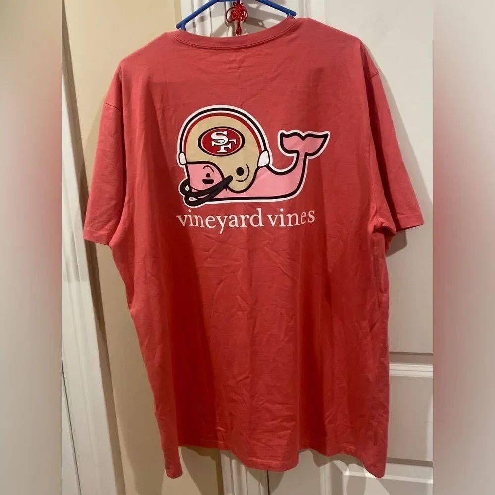 Vineyard Vines Red Graphic Pocket Tee - Picture 3 of 5